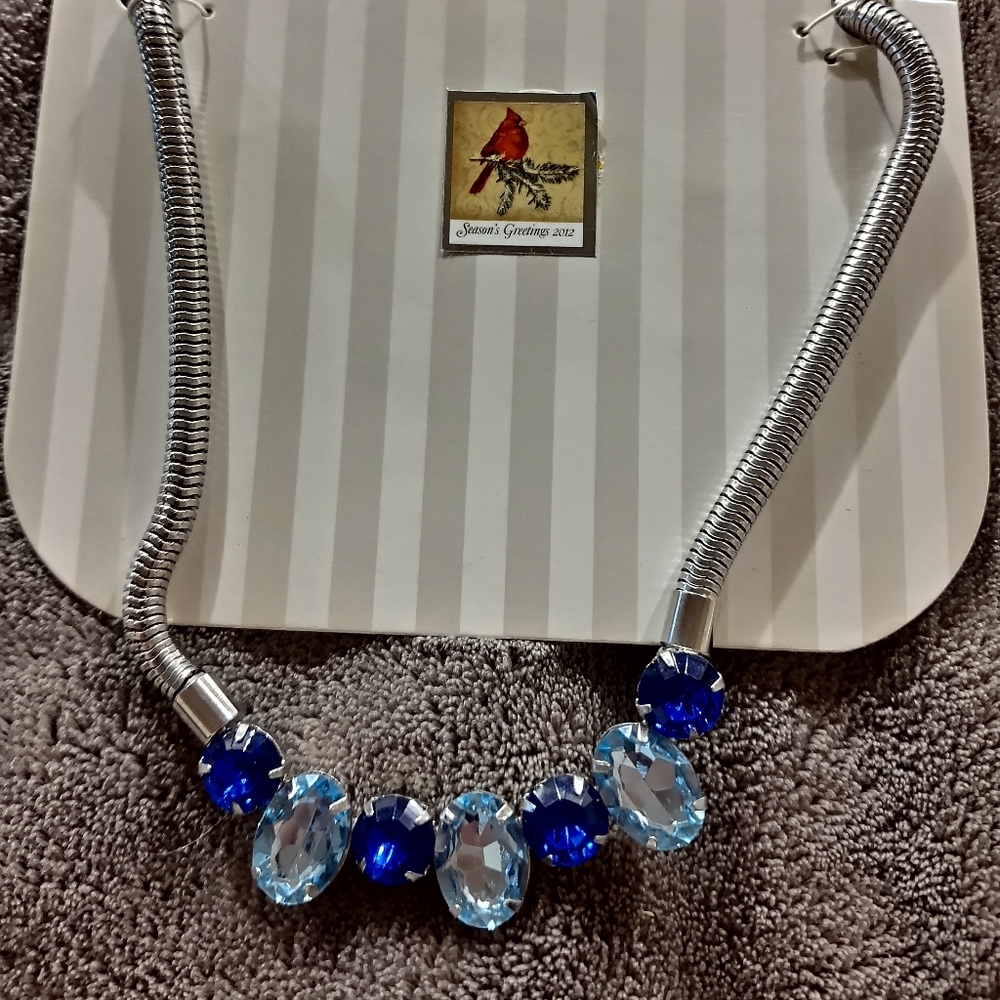 Free With Purchase New Necklace